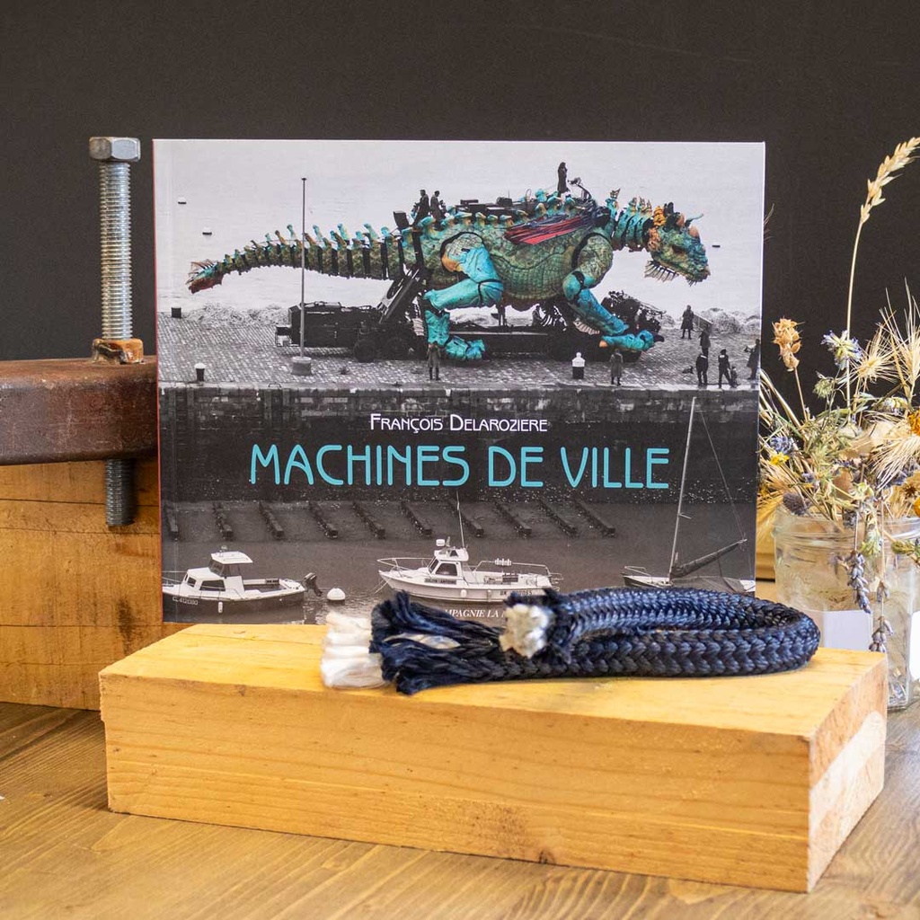 [REV-21-EDI-014] Livre Machines de ville